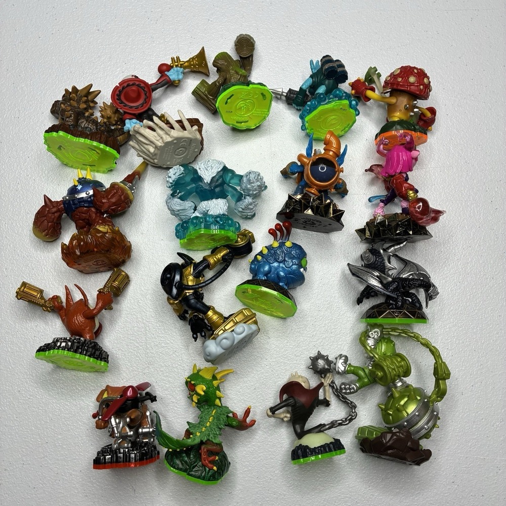 Skylanders Huge Collection Lot 112 Figures Traps Vehicles Portals Mixed Rare - Picture 4 of 15